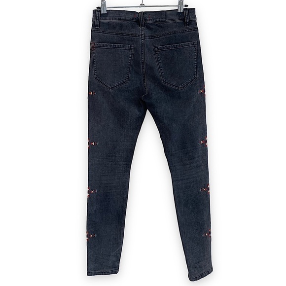 Urban Outfitters - Black High rise Cigarette South Western Embroidery - โฆ - Picture 6 of 10